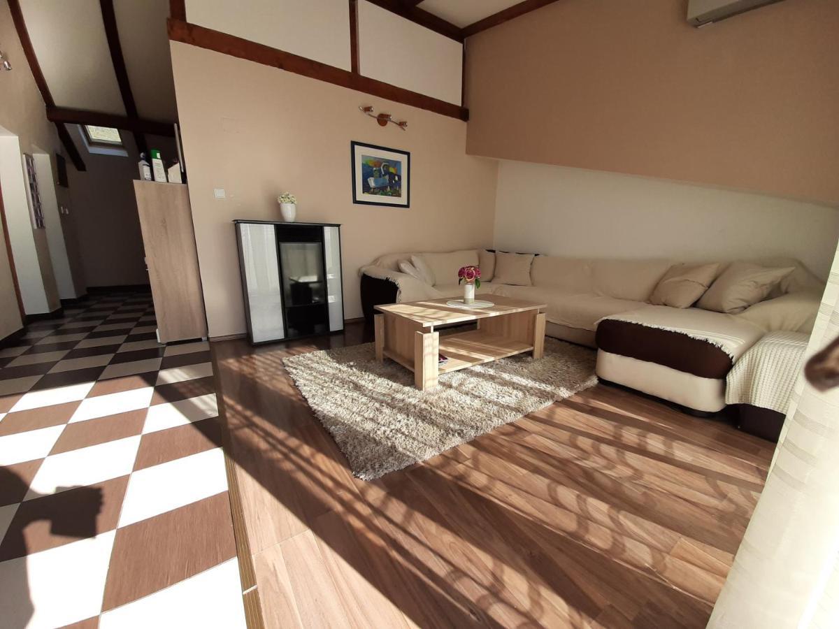 Apartment Franka Dramalj Bagian luar foto