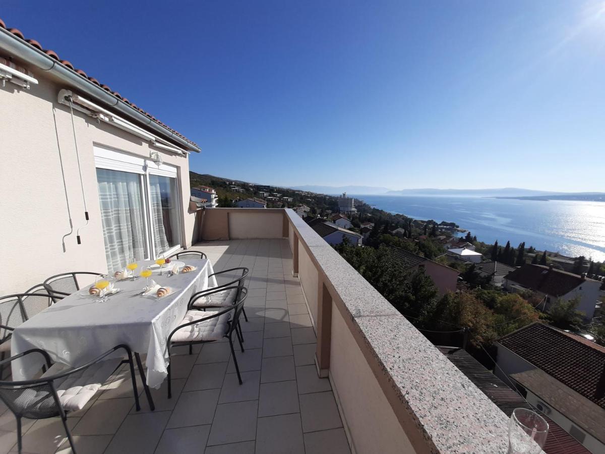 Apartment Franka Dramalj Bagian luar foto